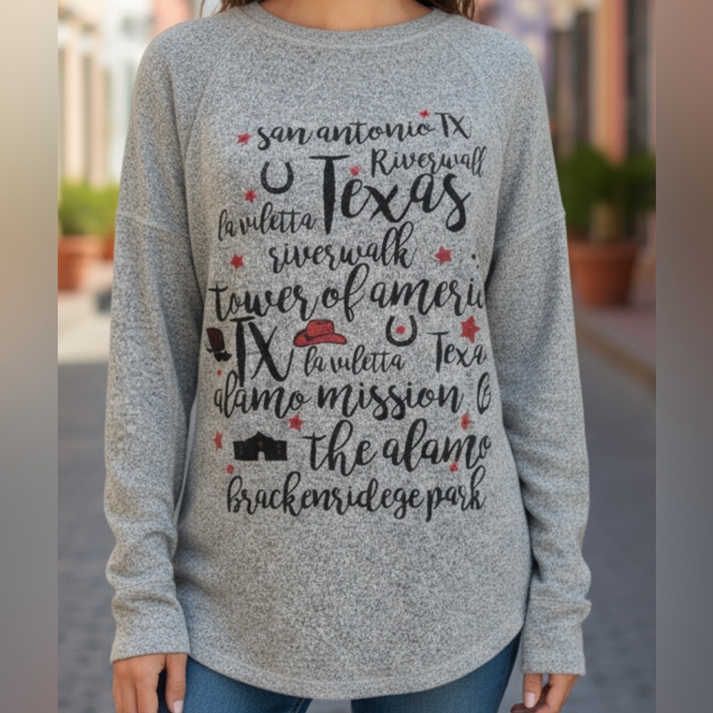 NWT, Spirit Jersey, Oversized Cloud Gray Long Sleeve San Antonio T-shirt X SMALL